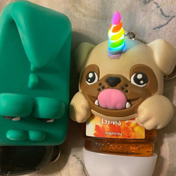 Light Up Unicorn and Ally Alligator Holders - Picture 3 of 4